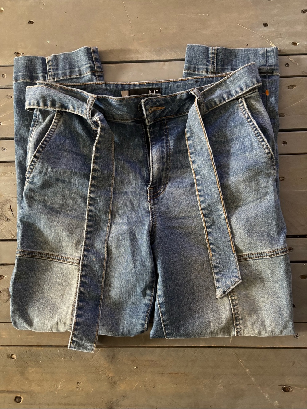 Kut from the Kloth Light Blue Denim Belted Relaxed Jeans Size 4